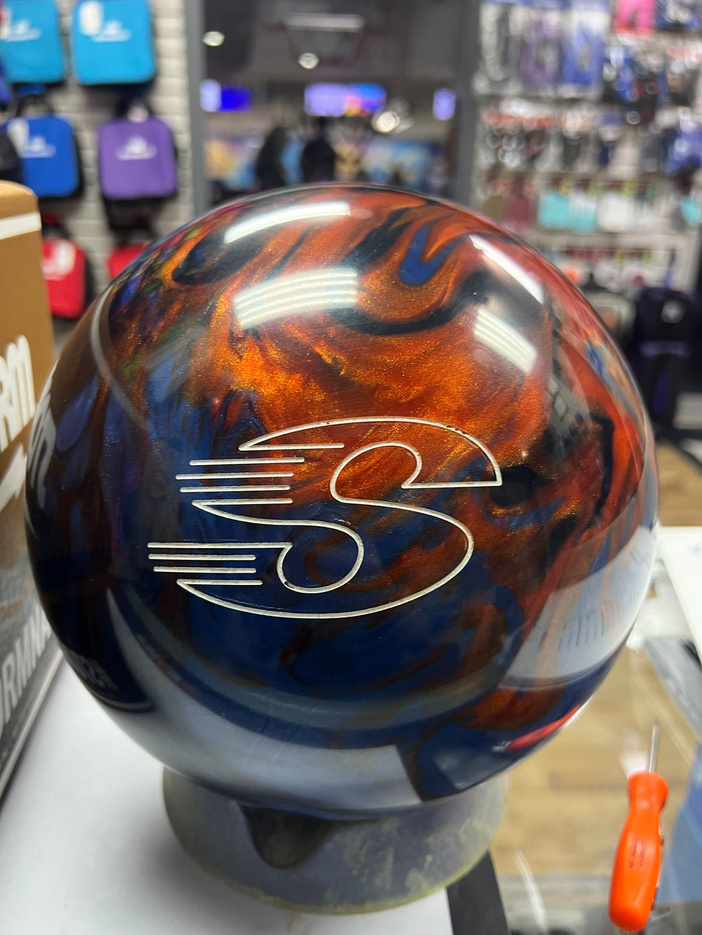 15lb Storm Equinox Hybrid!